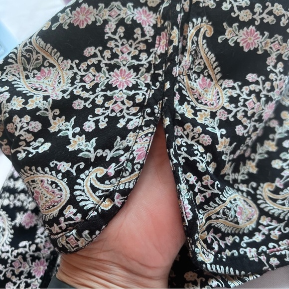 Patrons Of Peace Women's Multicolored Floral
Shorts Size XS Pockets New Sumer - Picture 8 of 8